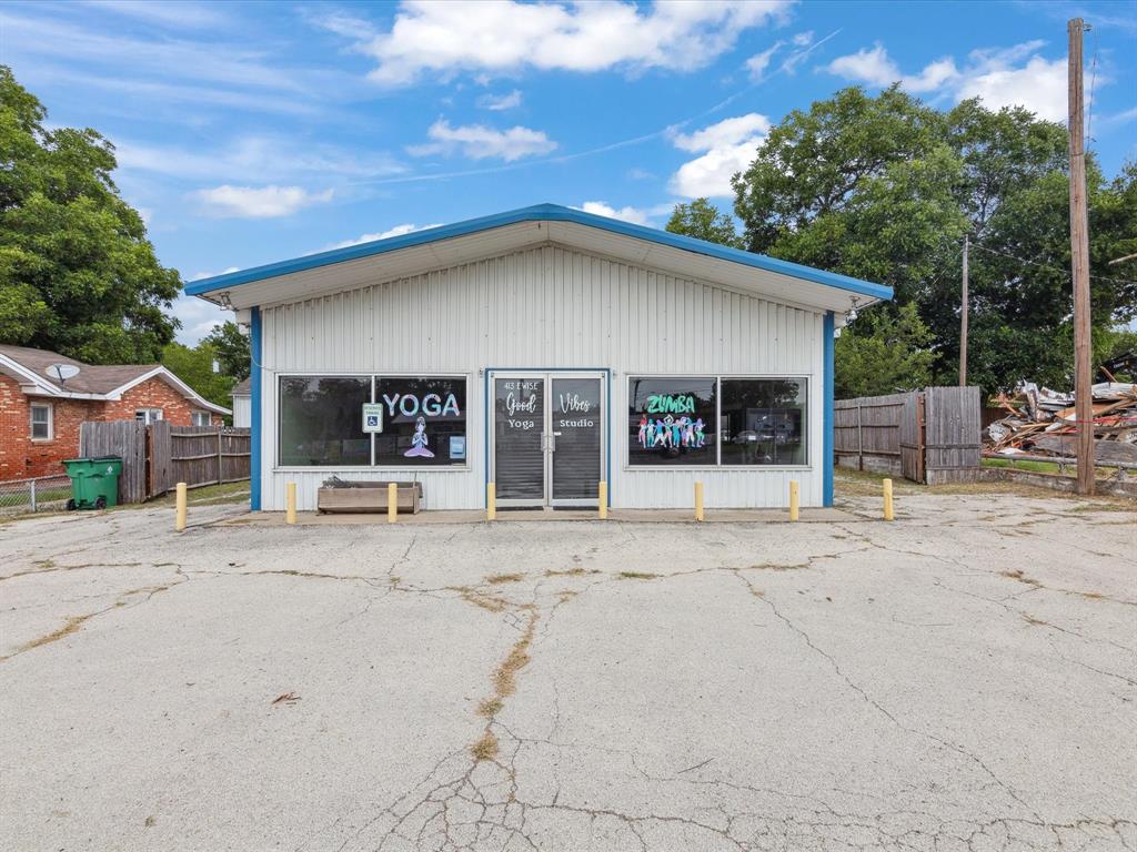 Cowan - Commercial Sale
