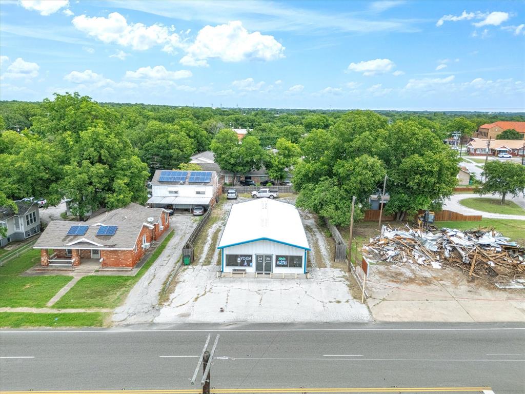 Cowan - Commercial Sale