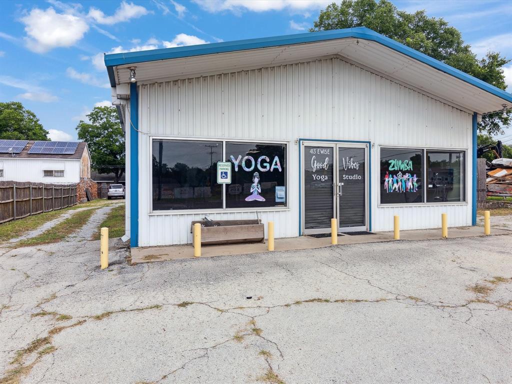 Cowan - Commercial Sale