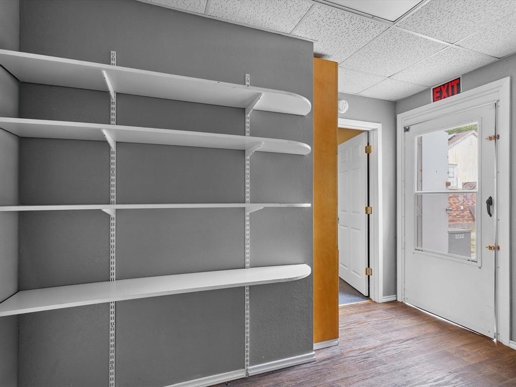 Cowan - Commercial Sale