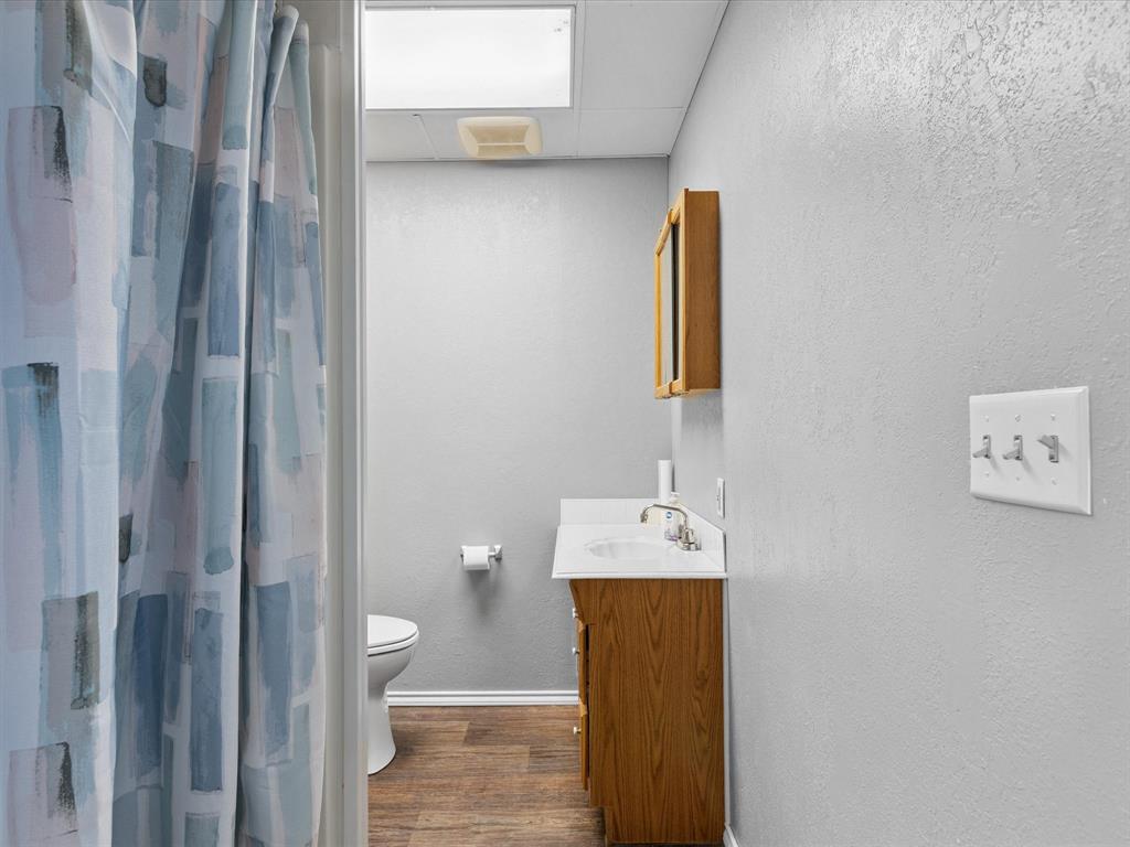 Cowan - Commercial Sale