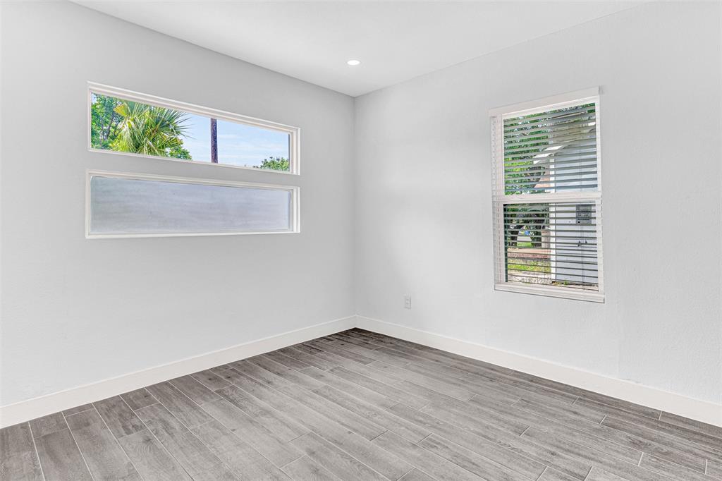 Sunset Crest - Residential