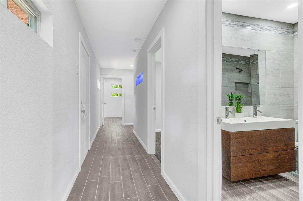 Sunset Crest - Residential