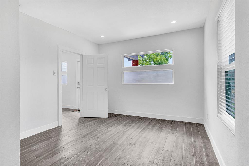 Sunset Crest - Residential