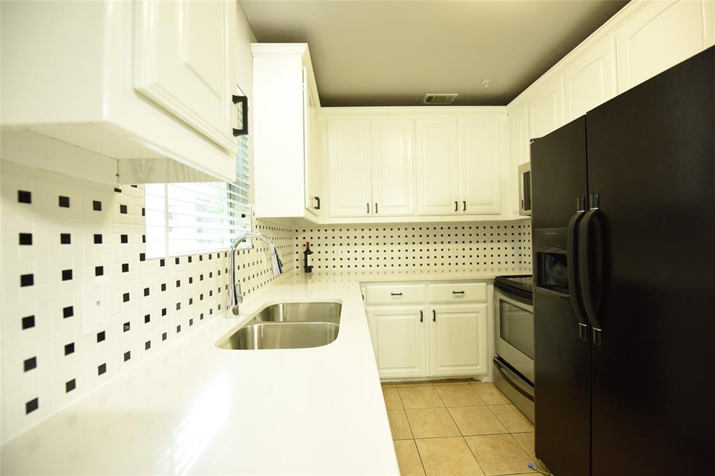 Versaille Condo - Residential