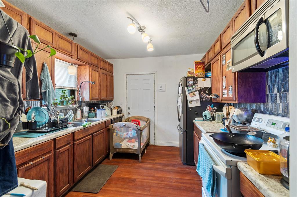 Fairview 02 - Residential