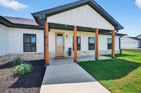 192 Brooks Lane Sadler TX 76264