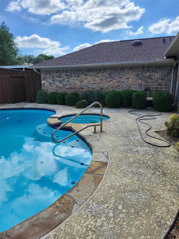 2112 Hunters Ridge
