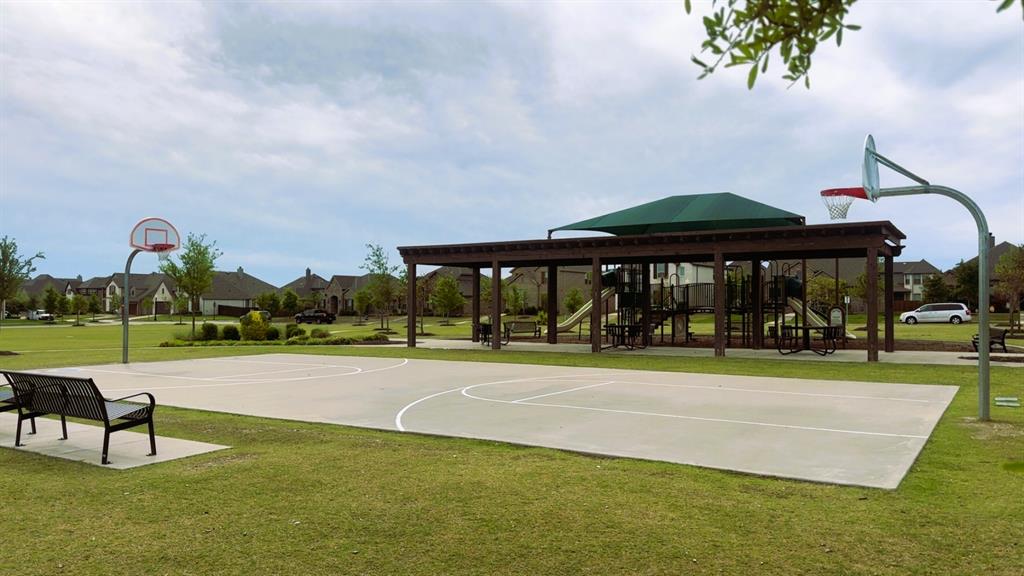 OASIS AT NORTH GROVE - Residential