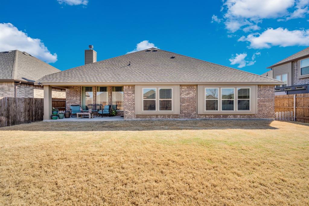 OASIS AT NORTH GROVE - Residential