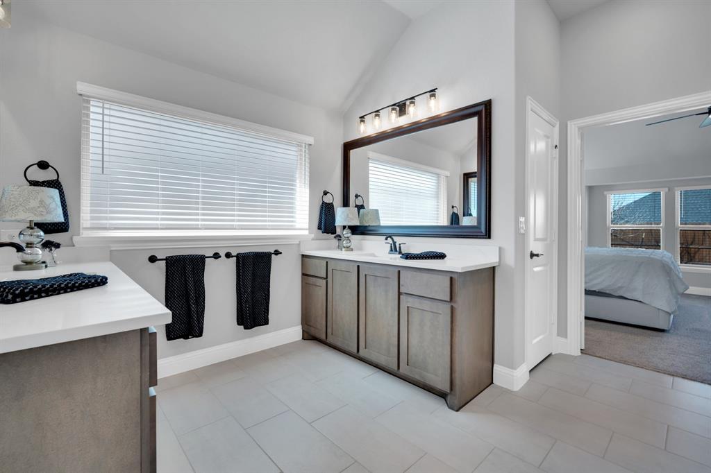 OASIS AT NORTH GROVE - Residential