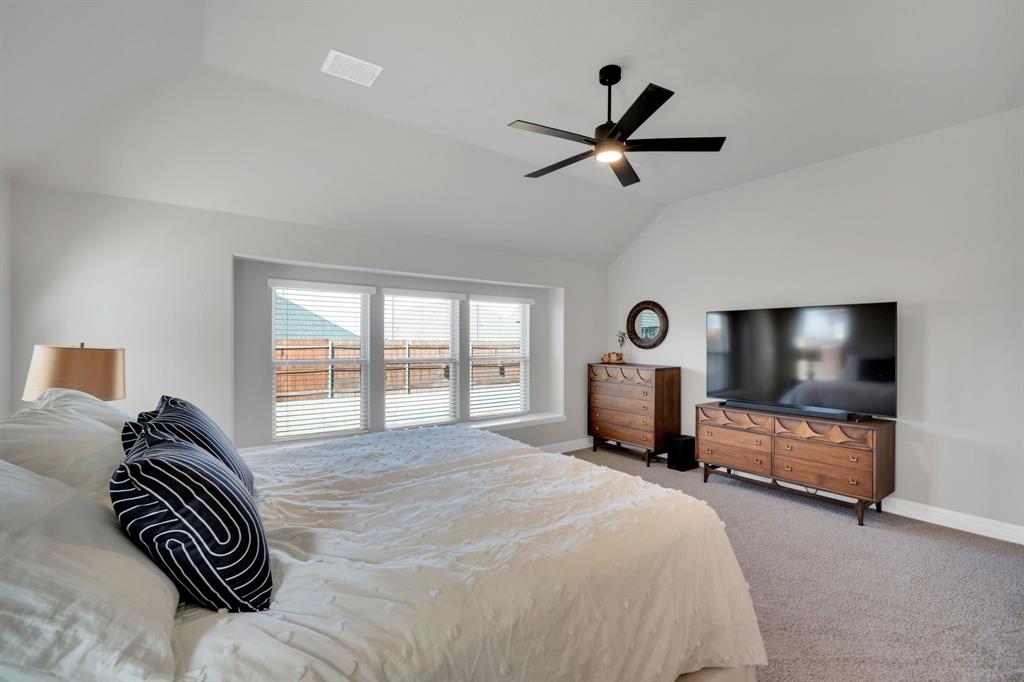 OASIS AT NORTH GROVE - Residential