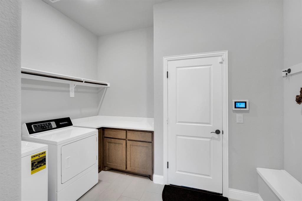 OASIS AT NORTH GROVE - Residential