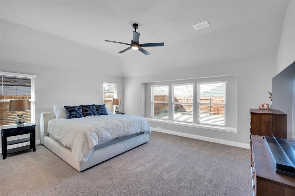 OASIS AT NORTH GROVE - Residential