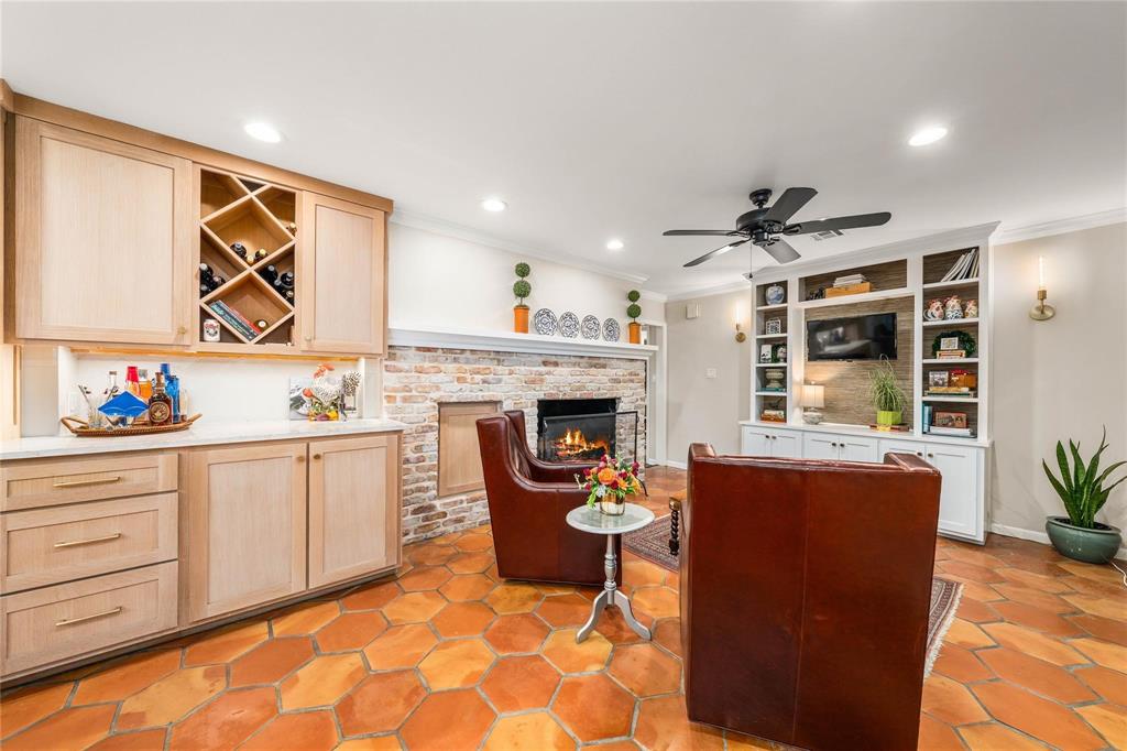 Lewis Harry F - Residential