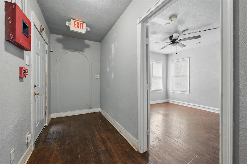 2813 E Rosedale Street