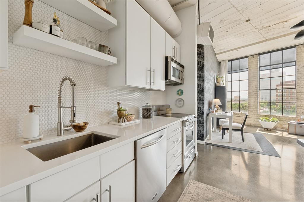 Soco Urban Loft Condo - Residential