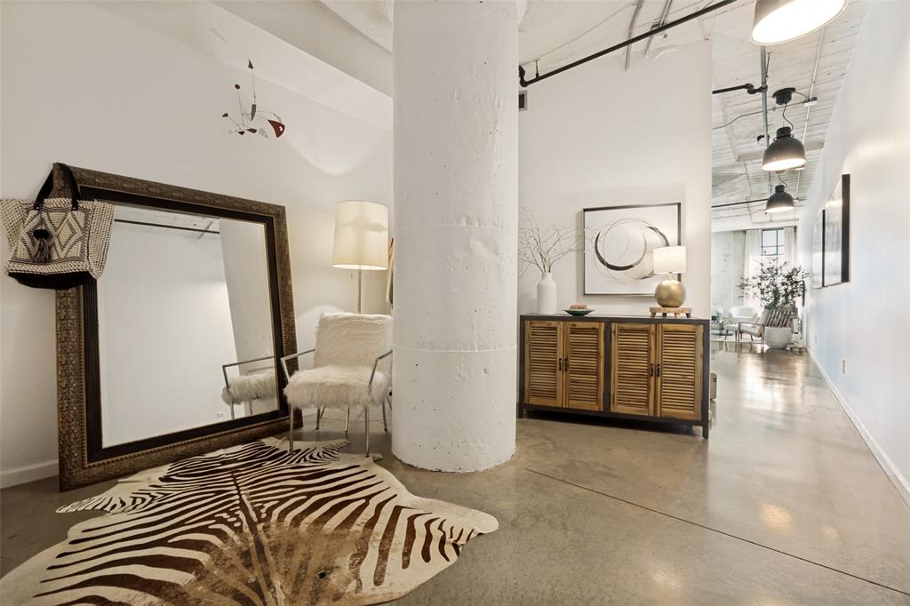 Soco Urban Loft Condo - Residential