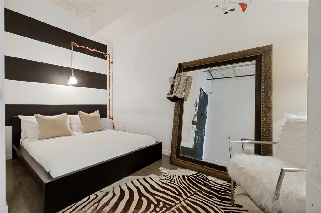 Soco Urban Loft Condo - Residential