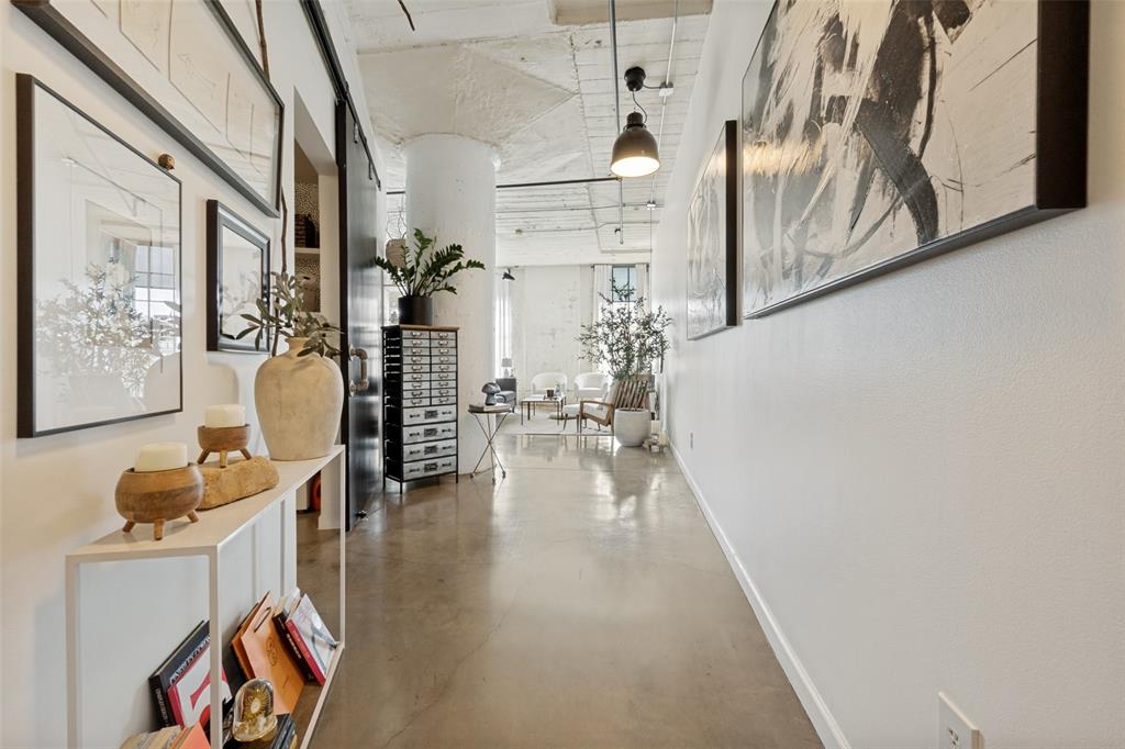 Soco Urban Loft Condo - Residential