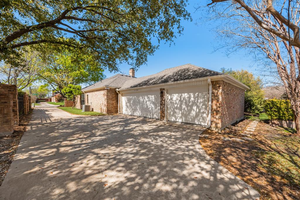 Manor Club Bloch H18579 - Residential