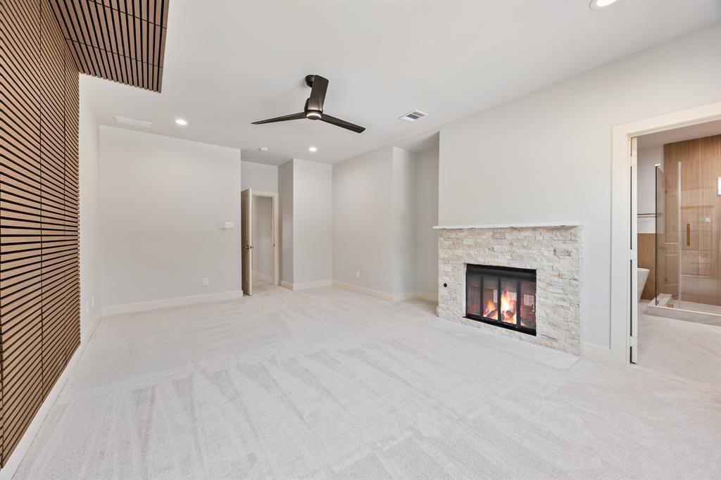 Manor Club Bloch H18579 - Residential