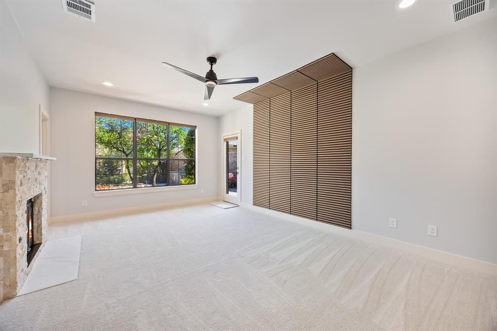 Manor Club Bloch H18579 - Residential