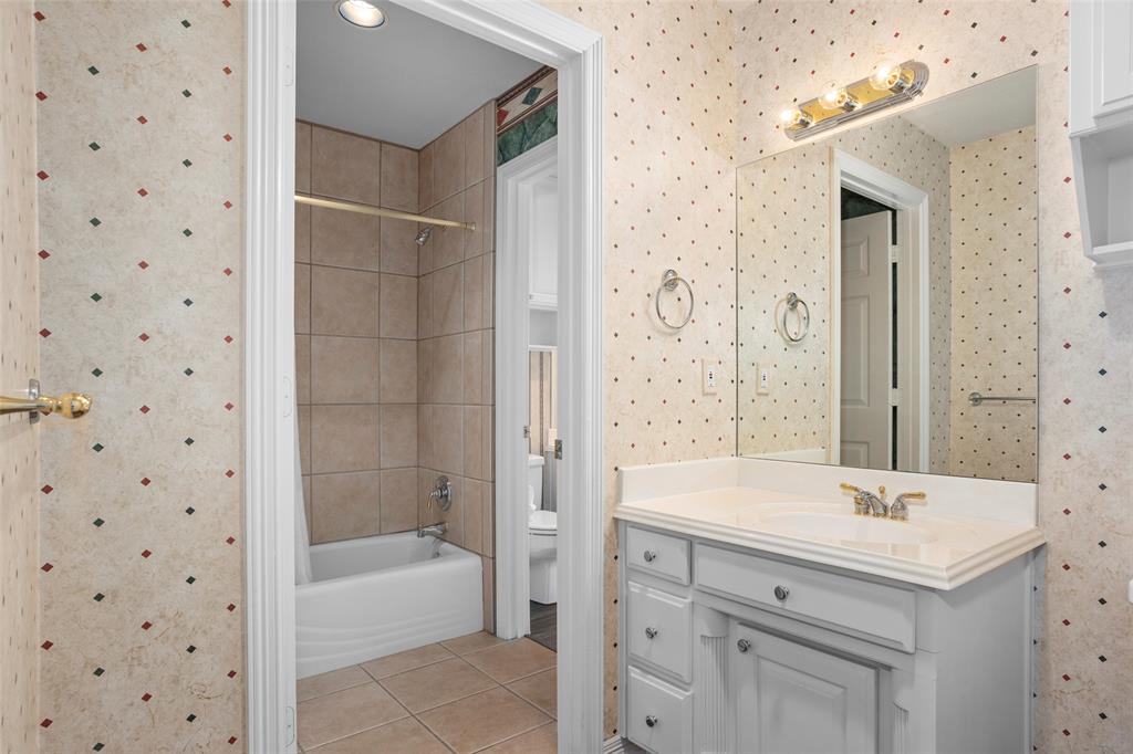 Chamberlain Arlington Heights 1st - Residential Lease