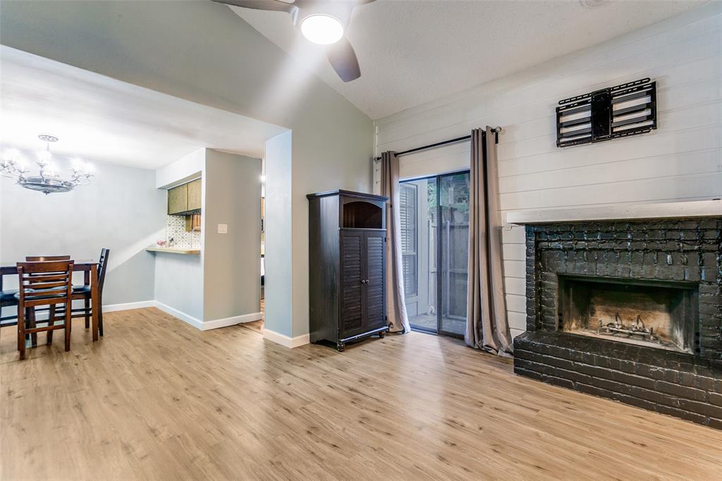 Richardson Crossing Condo - Residential