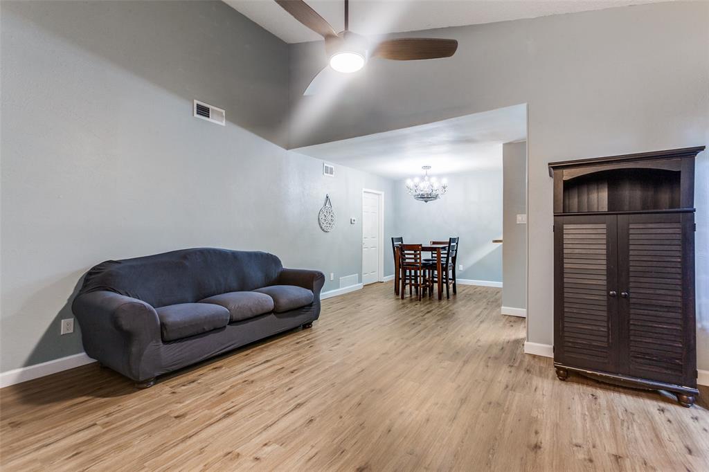 Richardson Crossing Condo - Residential