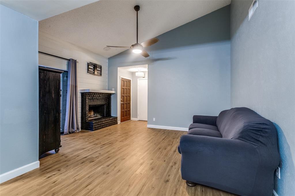 Richardson Crossing Condo - Residential
