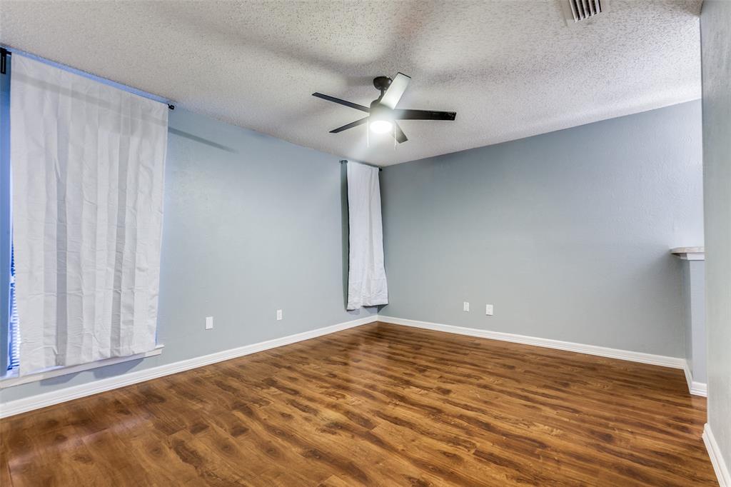 Richardson Crossing Condo - Residential