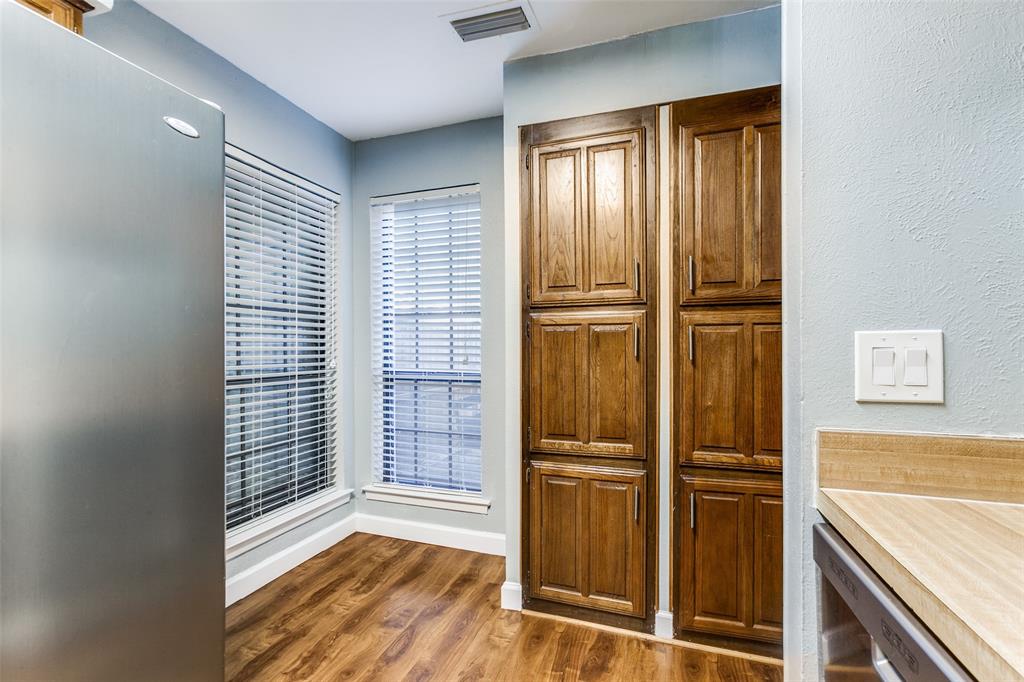 Richardson Crossing Condo - Residential