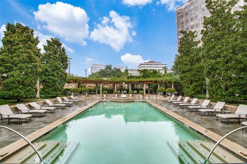 Tiny photo for 3505 Turtle Creek Boulevard #10E, Dallas, TX 75219 (MLS # 21180302)