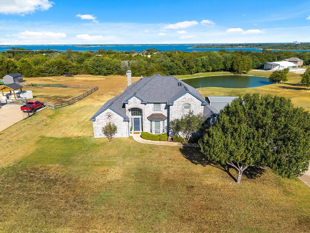 930 Lakeridge Drive