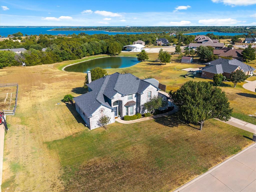 930 Lakeridge Drive