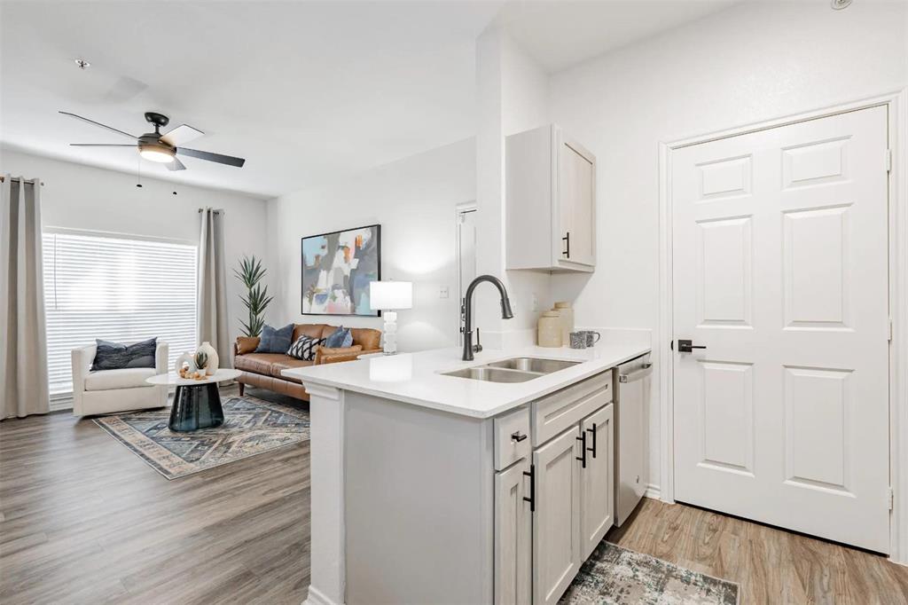 Turtle Cove Apts - Residential Lease