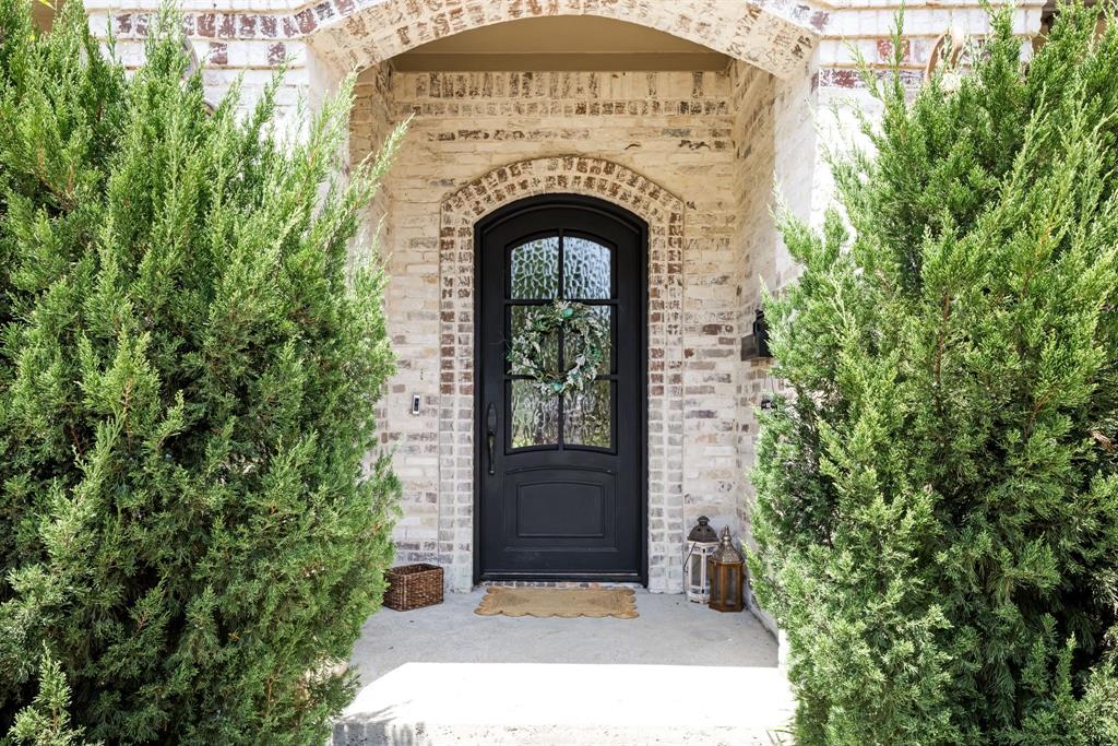 8401 Bluebonnet Road