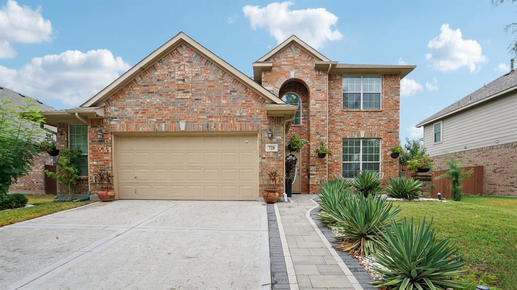 728 Catalpa Road