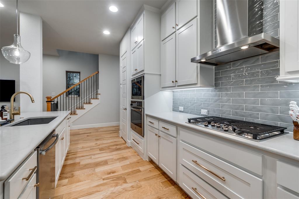 Enclave Lk Hlnds Tc - Residential