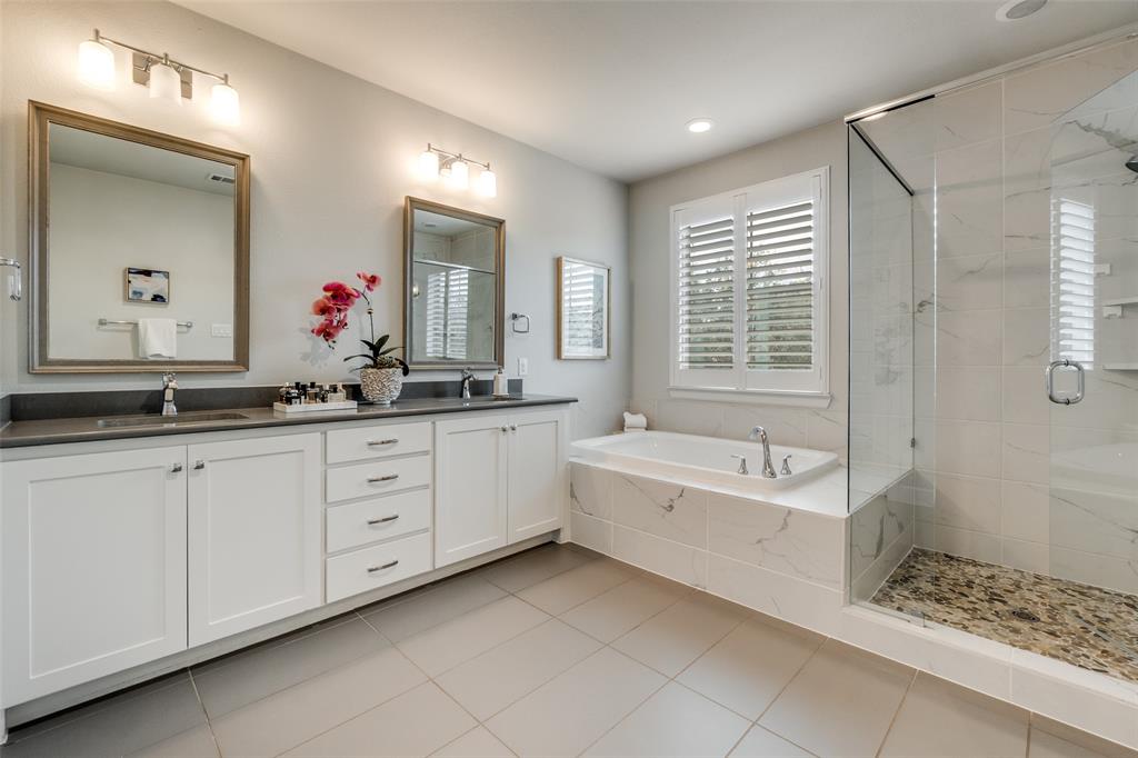 Enclave Lk Hlnds Tc - Residential