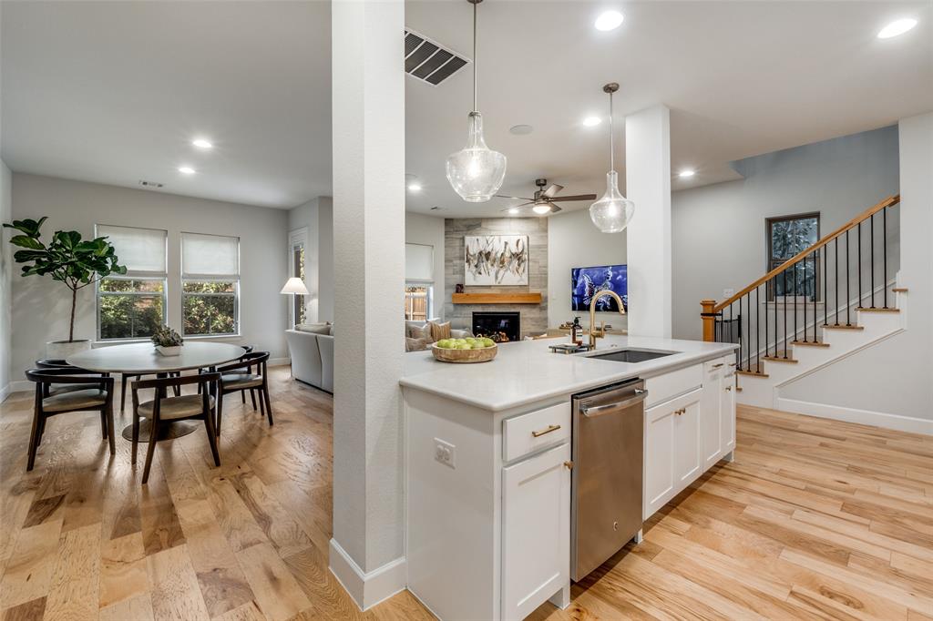 Enclave Lk Hlnds Tc - Residential