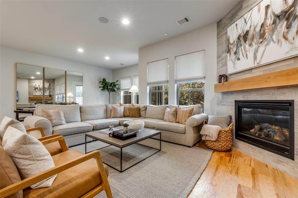 Enclave Lk Hlnds Tc - Residential