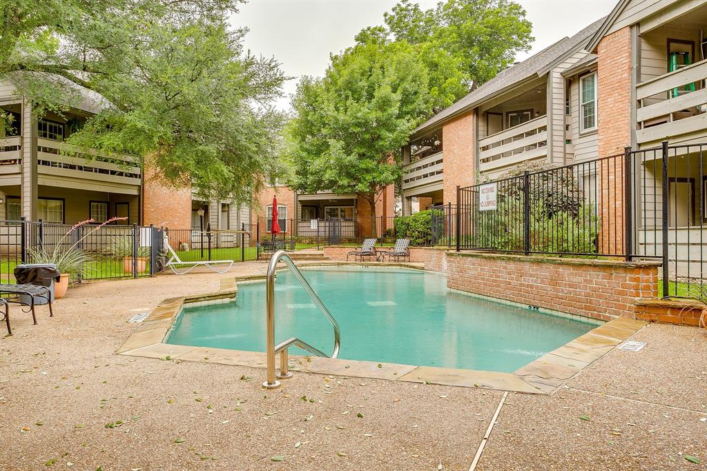 Monticello Park Condo - Residential