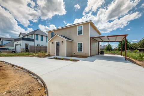 A home in Waxahachie