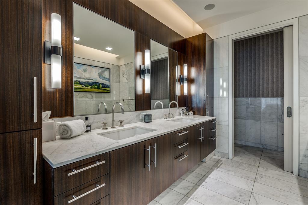 Museum Tower - Residential