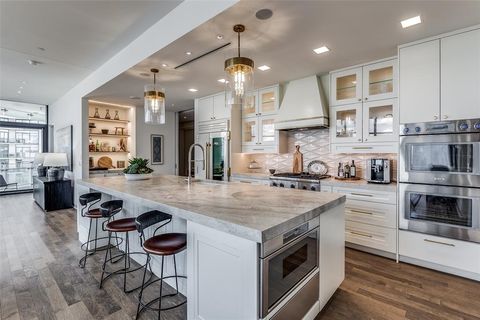 1918 Olive Street 2002 Dallas TX 75201