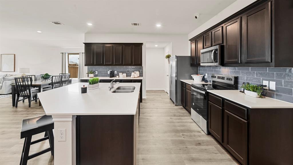 Waverly Estates - Residential