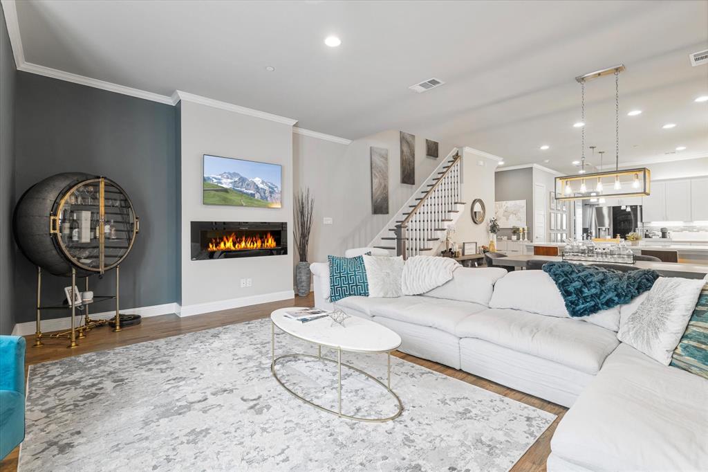 Liberty Square Twnhms - Residential