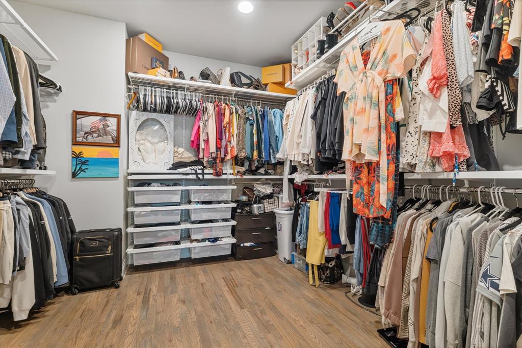 Liberty Square Twnhms - Residential